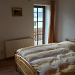 Quelle Hotel *